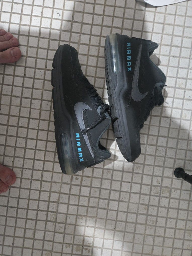 NIKE Air Max Ltd 3,Size 8 