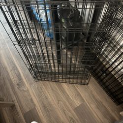 NEED GONE.!! 2 Different Size Kennels. Black. Great Conditions.