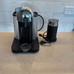 Nespresso Vertuo Machine & Frother 