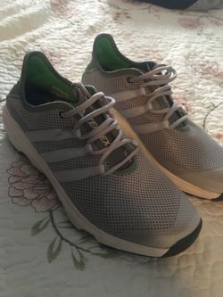 Adidas shoes new size 9.5