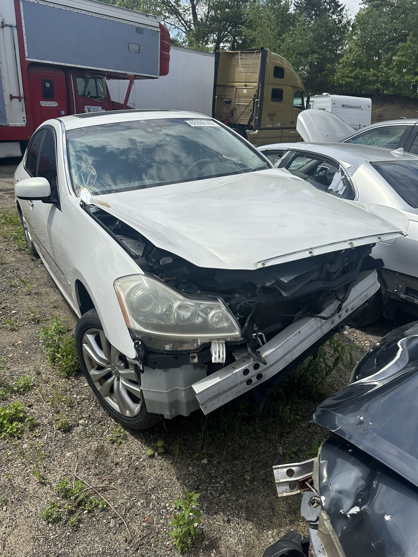 2009 Infiniti M35 Part Out