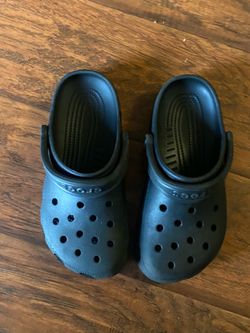 Black sandals