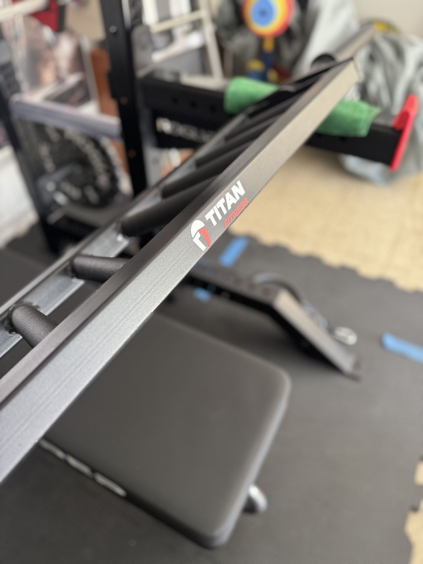Titan Fitness Angled Multi-Grip Barbell