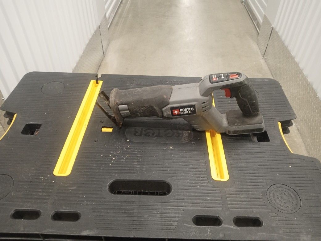 Porter cable Saw Sall 18volt Tool Only