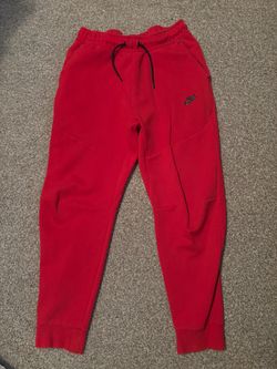 nike tech pants