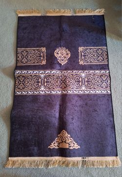 Black Islamic Prayer Rug with Gold Design