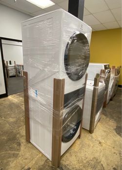 Electrolux laundry center washer dryer combo new open box