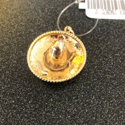Sombrero Pendant