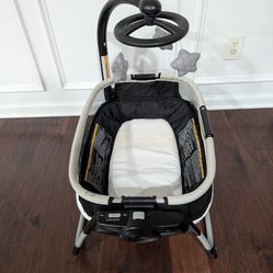 Graco Pack N play and Bassinet