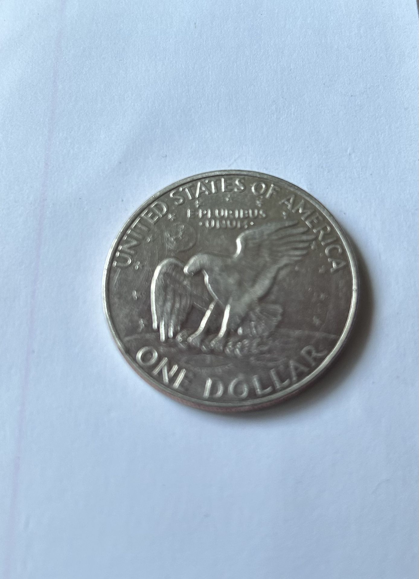 1972 D One Dollar Liberty Eisenhower Coin Flying Eagle Rare Authentic