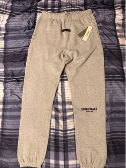 BRAND NEW ESSENTIALS PANTS(read description)