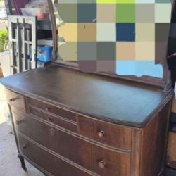 Vintage 1950, 6 Drawer Dresser