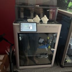 Bambu-Lab-X1-Carbon-3D-Printer w/AMS