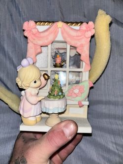 Precious Moments Figurine