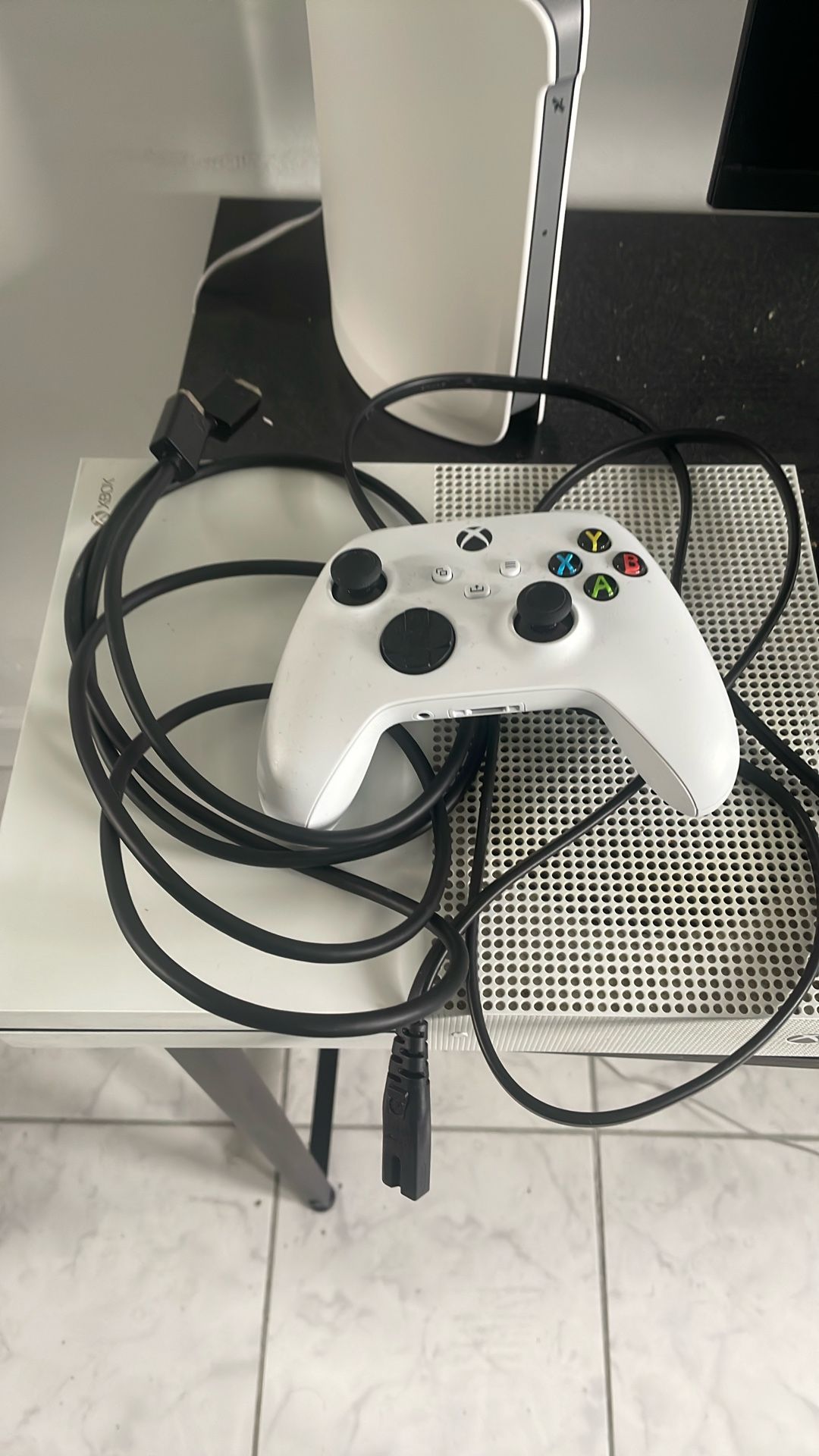 Xbox One S All 500 GB All Edition .