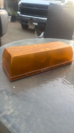Amber light for truck
