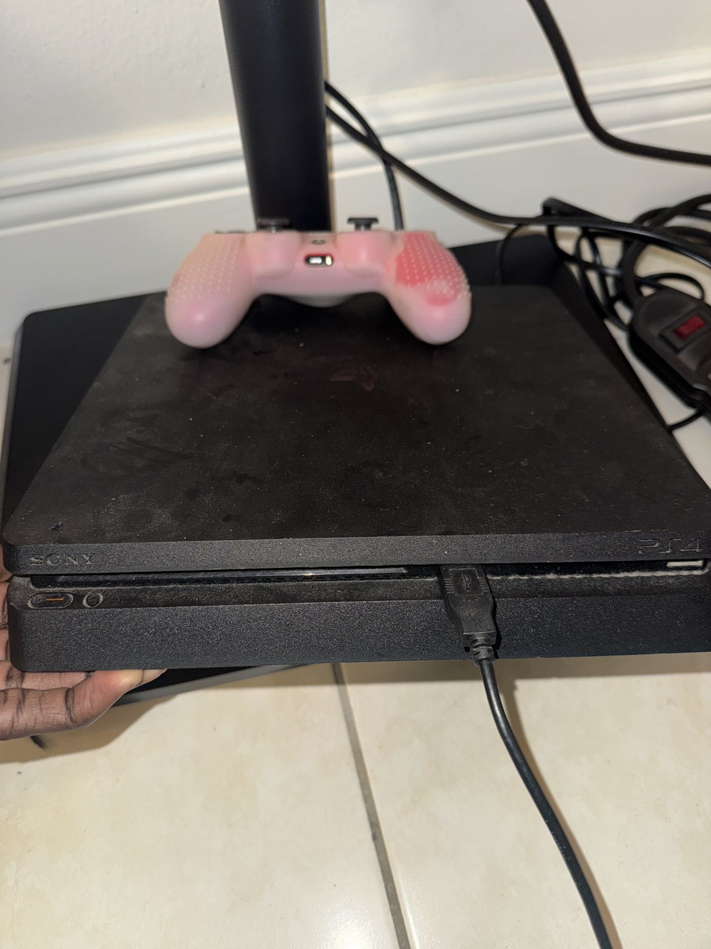 PS4 (with Controller & Charger)