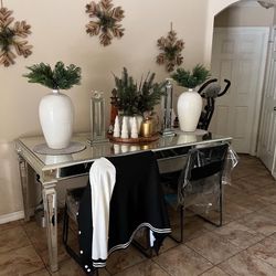Dining Mirror Table