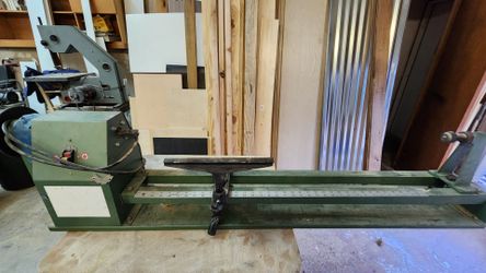 40 inch lathe.  Wood turning equip.   Works .