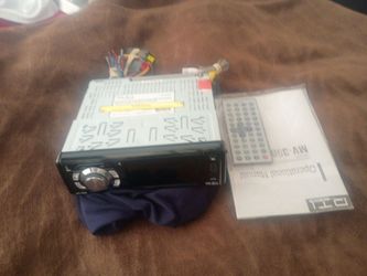 Car stereo with Bluetooth with remote