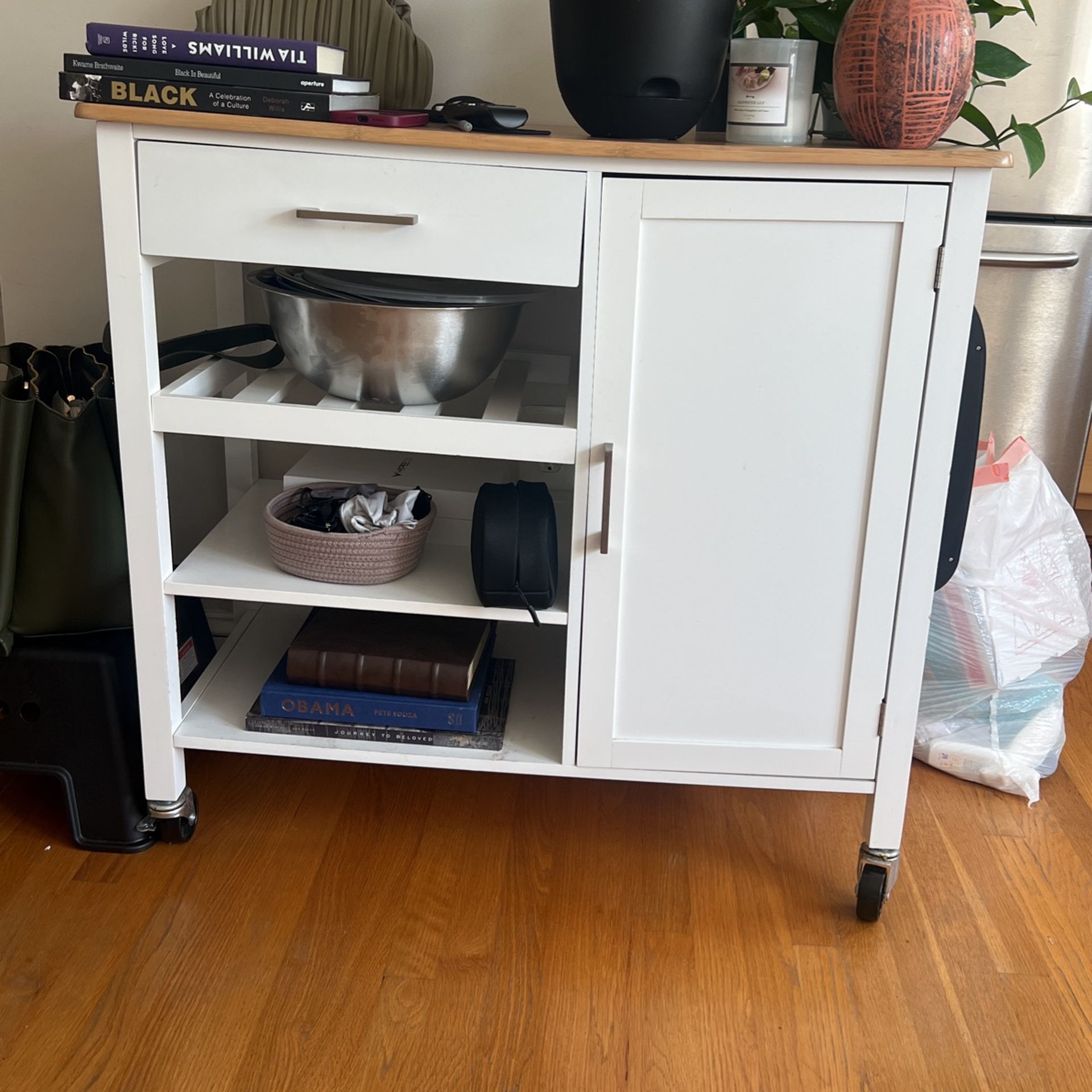 Kitchen side table (OBO) 