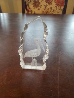 Paperweight Sculpture Seashore Pelican Iceberg Design