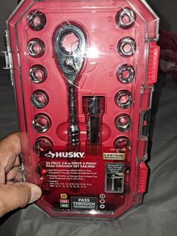Husky 35 piece 3/8 in Drive 6 point  Pass-through set saE/ Mm