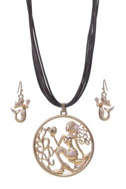 *NEW ARRIVAL* Coastal Beach Mermaid Pendant multi cord 18" Necklace Earring Set *See My Other 300 Items*