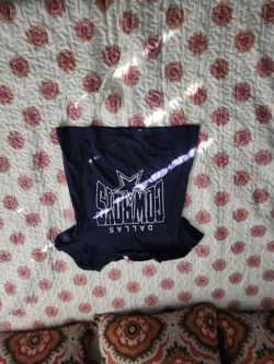 Cowboys shirt size L