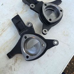 4.5" Lift Spindles Knuckles 2007 to 2017 Chevy Silverado GMC Sierra 1500 2WD 2007 to 2014 Tahoe Avalanche Yukon XL Suburban Escalade