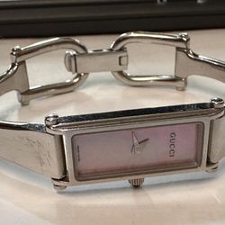 Gucci Small Watch 