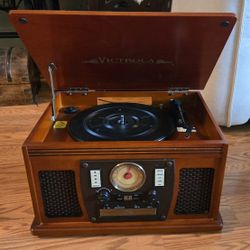 Stereo Turntable Victrola Replica 