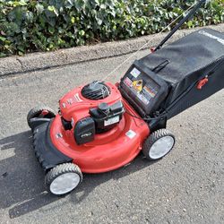 Lawn Mower. Troy-Bilt TB110 Lawn Mower. Excellent Condition.