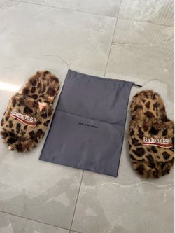 Balenciaga cheetah print slides size 8 men