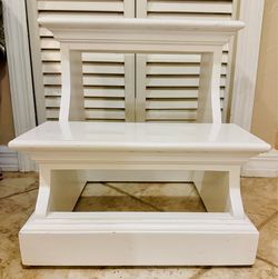 Nova White Solid Wood Step Stool