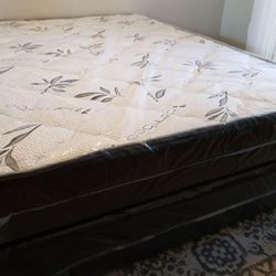 Full Size Mattress In Plastic 