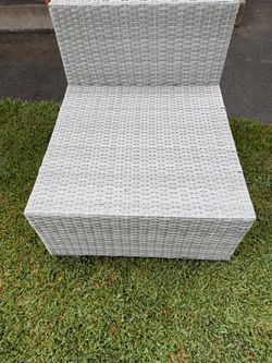 Outdoor Wicker Chaise Lounge Chair