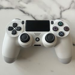 PS4 Artic White Controller 