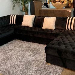 Brand New/ Black Velvet Double Chaise Sectional, Seccional, Couch// Delivery Available 