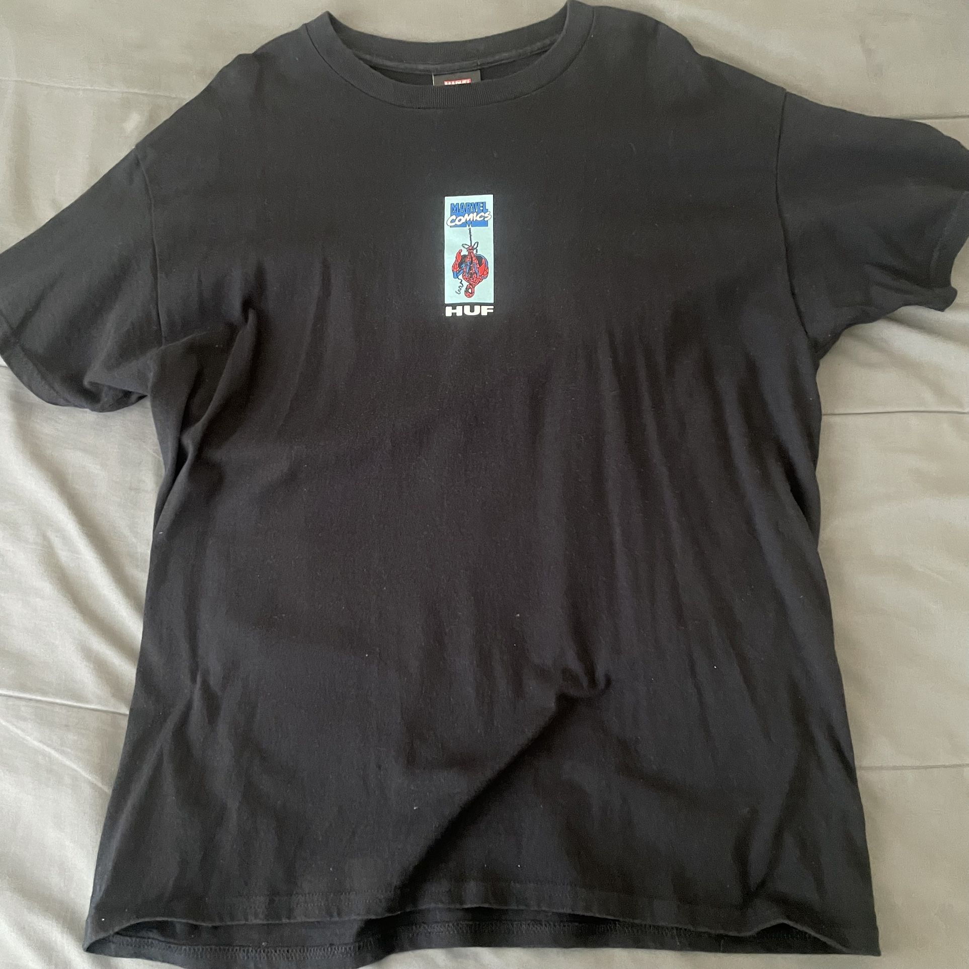 Size L Huf Spider-Man Shirt