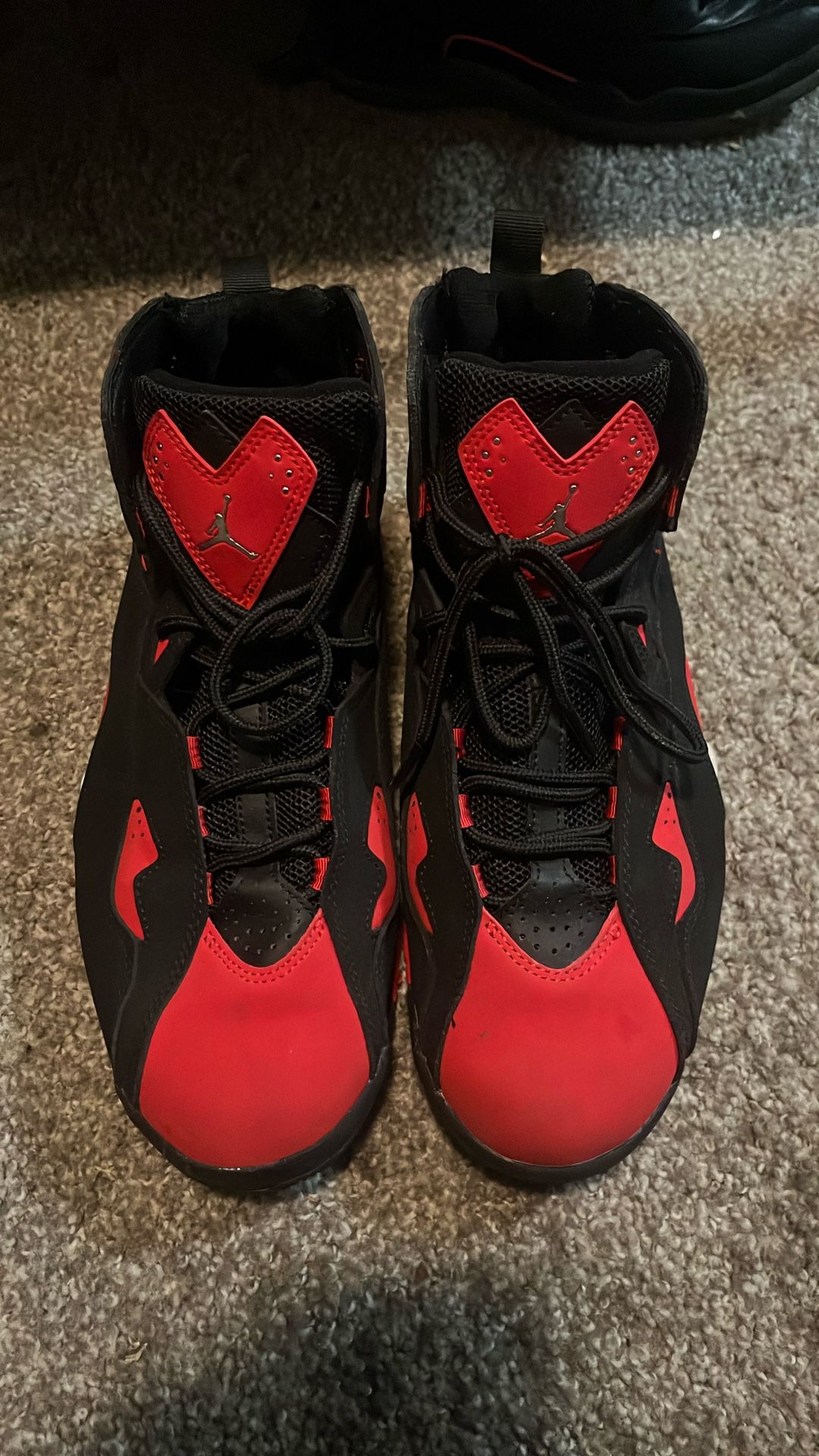True Flight Jordan’s Red And Black (No Box)