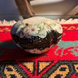 JOYERO ANTIGUO DE PORCELANA 