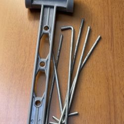 stakes and plastic hammer