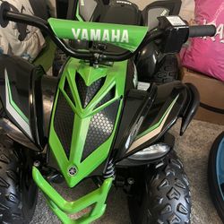 12 V 4 Wheeler Yamaha