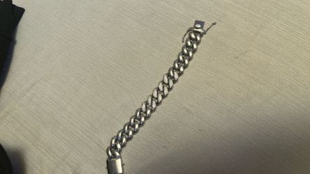 Cuban link bracelet