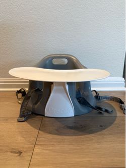 Upseat baby seat