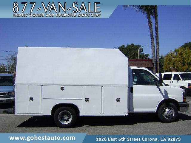 2004 chevy sales express g3500