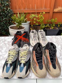 Yeezy 700 Wave Runner , Static And Quantum 