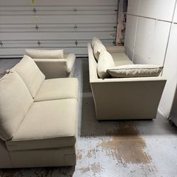Couch set