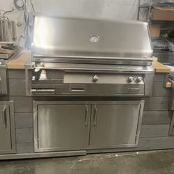 High-end Outdoor Living